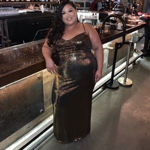 Fashion Nova - Formal Black & Gold Dress - Size 20
